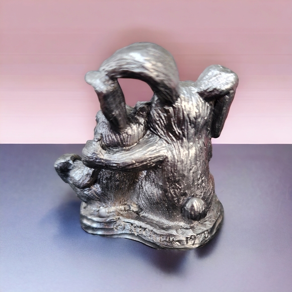 Michael Ricker Pewter Rabbit Bunny Couple Collectible Figurine 1998 Handcrafted - Picture 2 of 5
